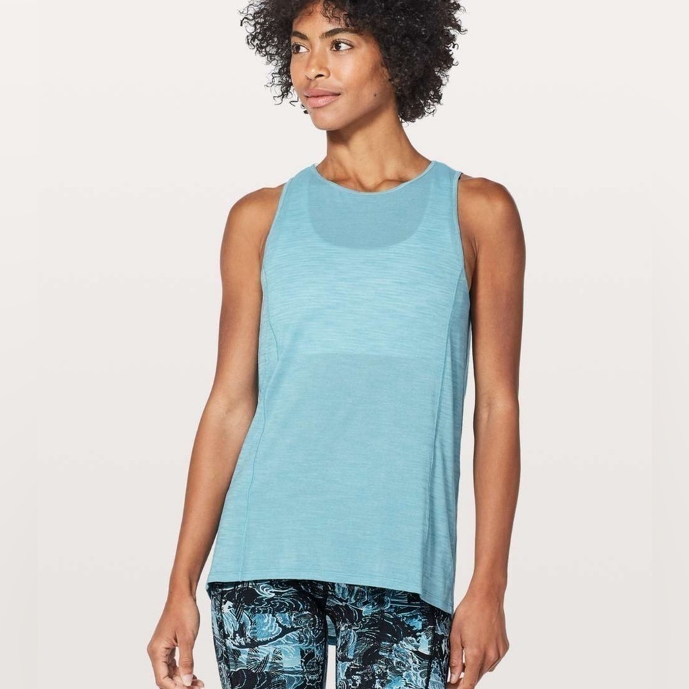 LULULEMON Low Key Tank *Silver in Heathered Eton Blue